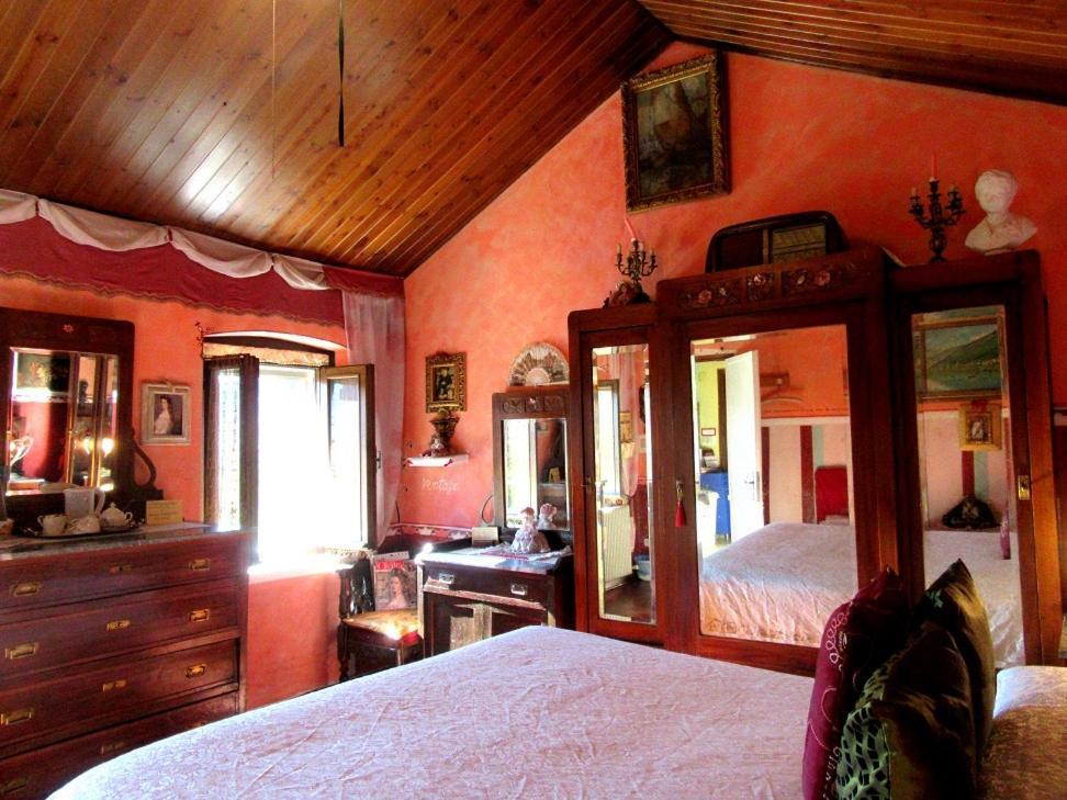 Art B&B La Casa Del Pittore 레비네라고 외부 사진